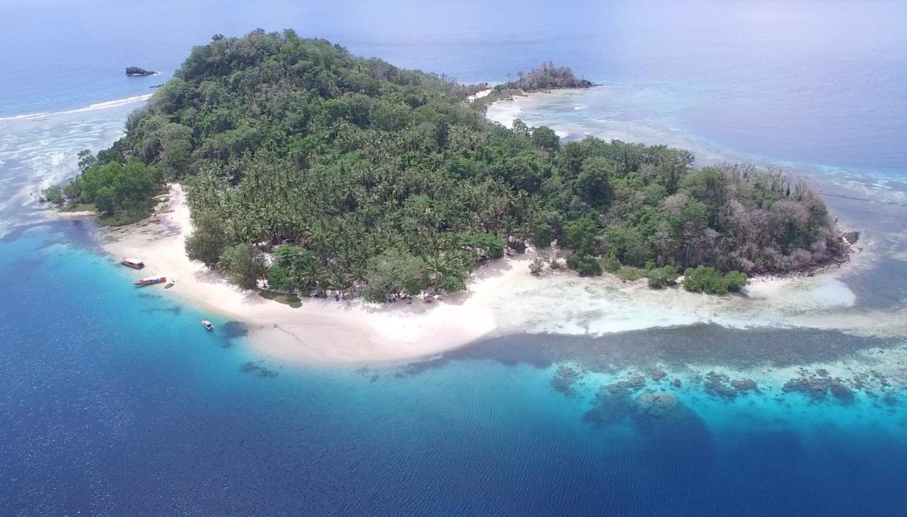 Blue Bay Divers Likupang Bangka エクステリア 写真