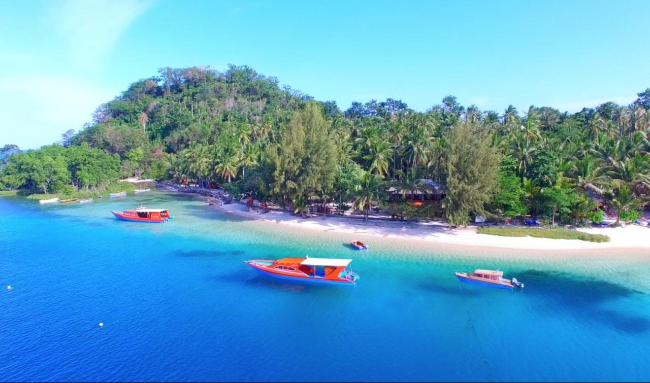 Blue Bay Divers Likupang Bangka エクステリア 写真