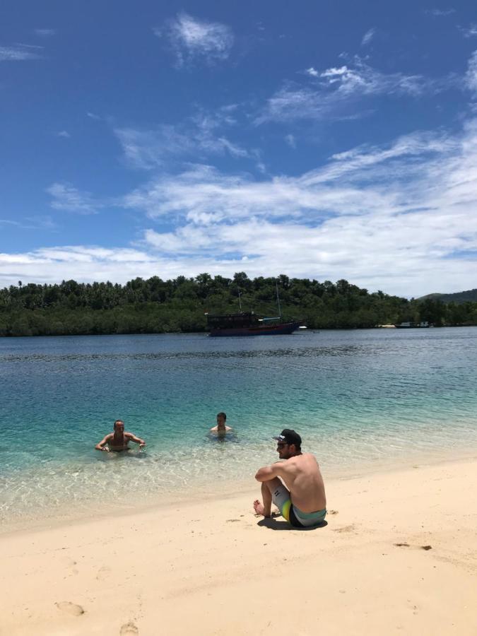 Blue Bay Divers Likupang Bangka エクステリア 写真